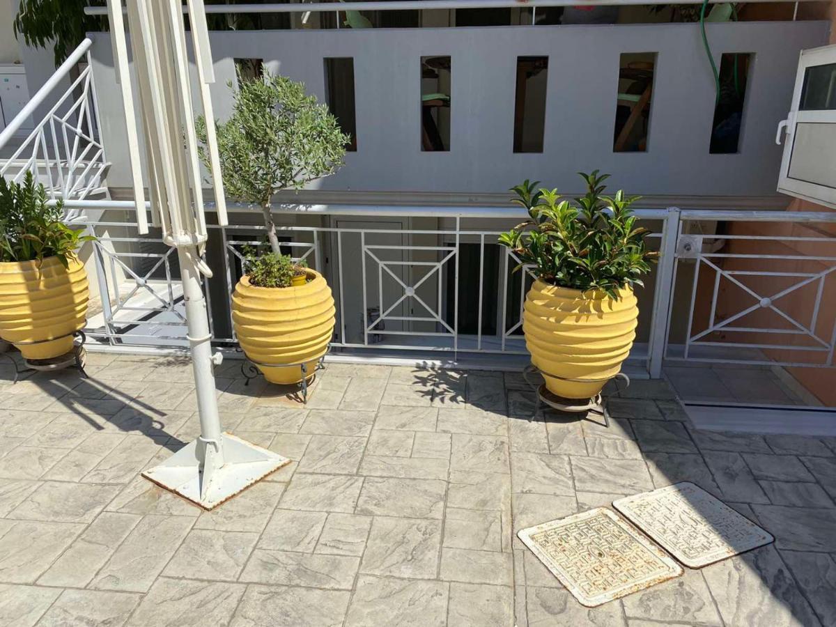 Σουρεαλ Διαμερισμα Δίπλα Στην Πόλη Του Ναυπλίου Apartamento Náuplia Exterior foto